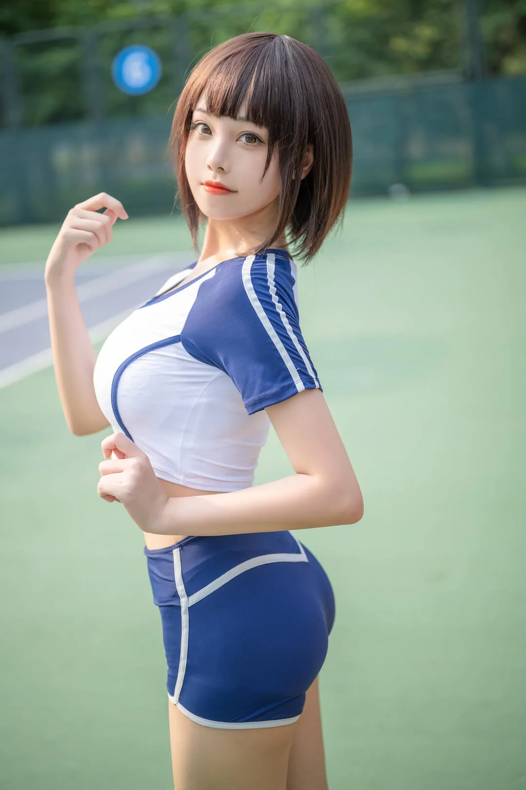 蜜汁猫裘写真与COS作品合集｜微胖御姐风格整理
