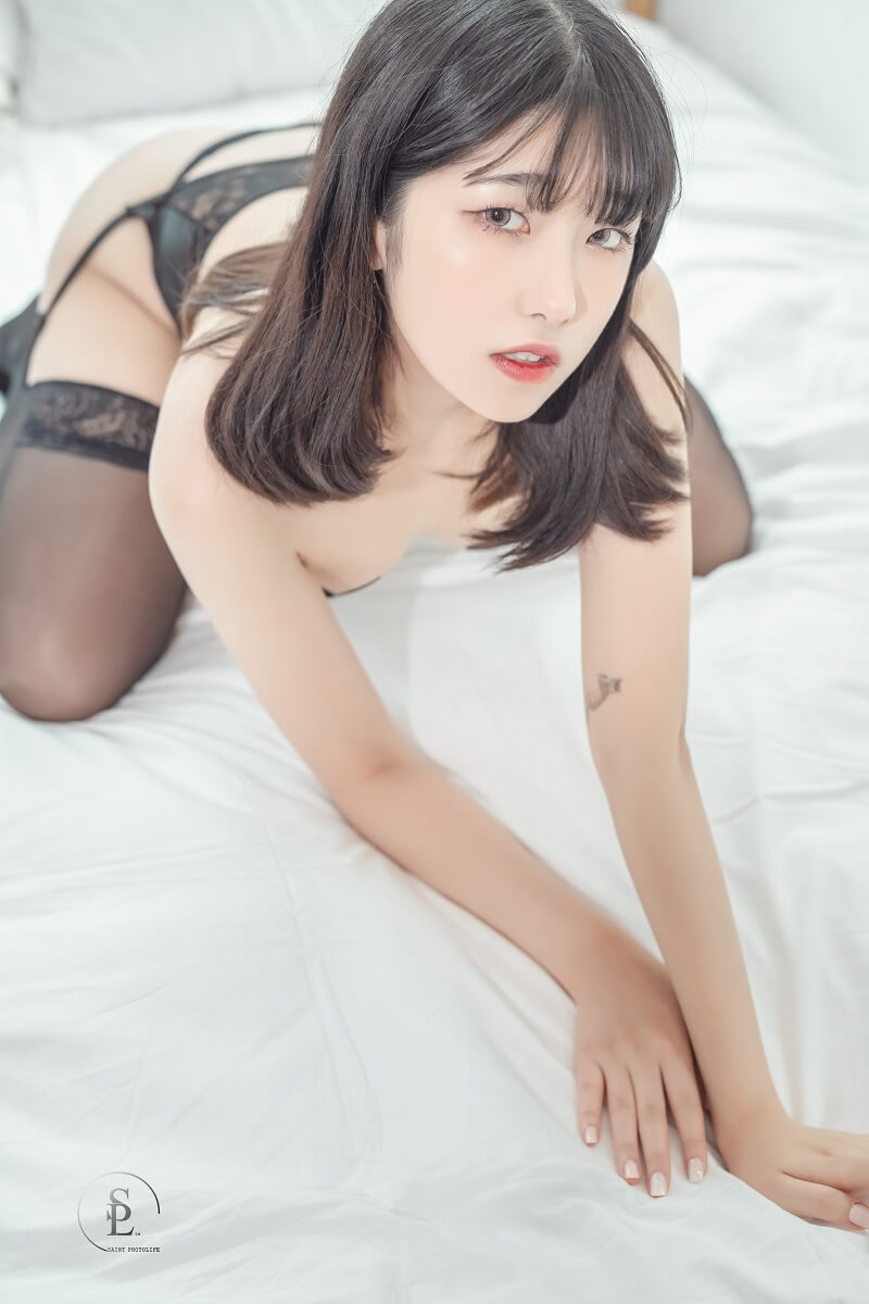 西园寺南歌｜个人资料、风格解析与代表性作品企划整理（哥特暗黑系 Coser）