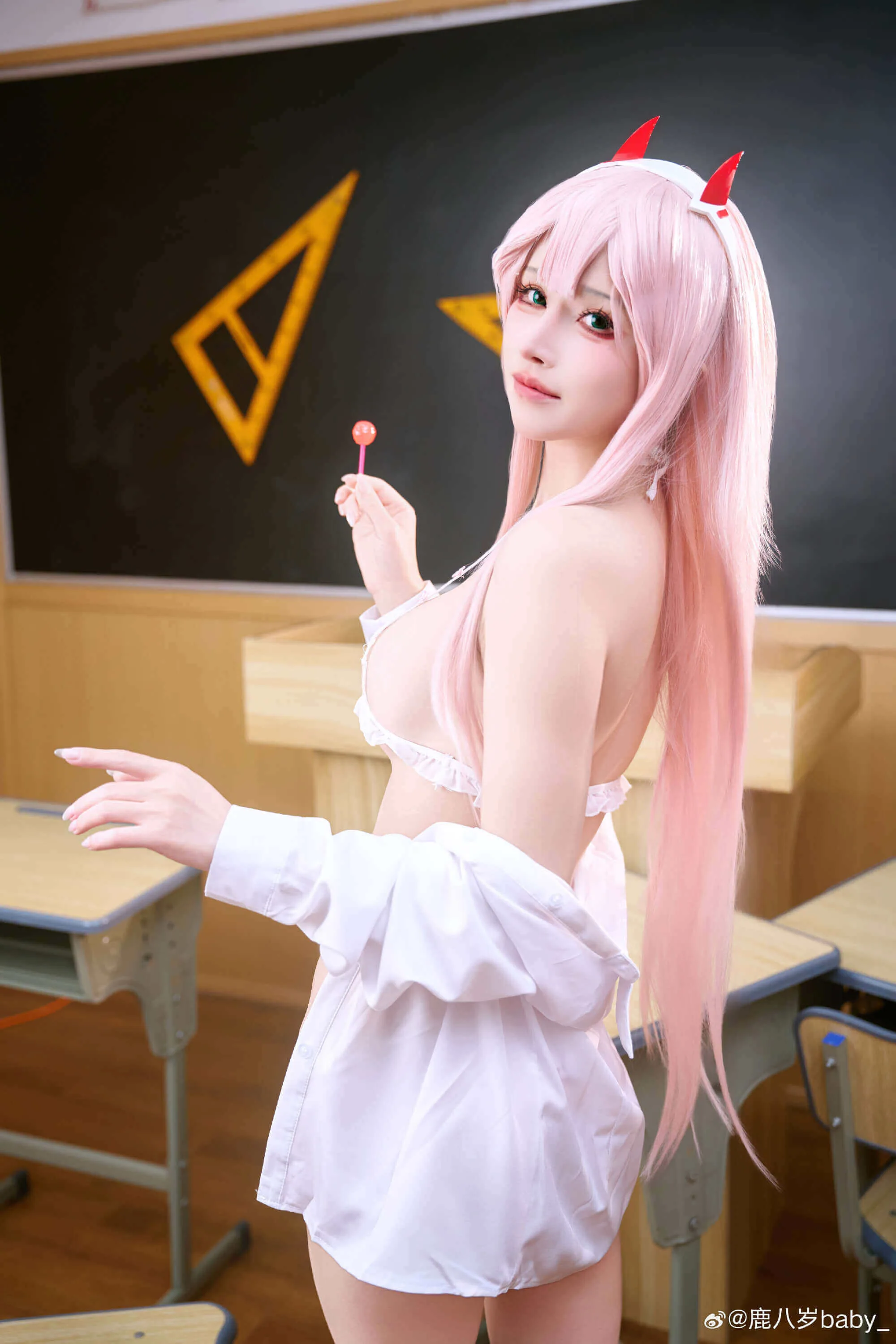 鹿八岁baby cos 在线观看最新写真作品及视频全集下载[持续更新]