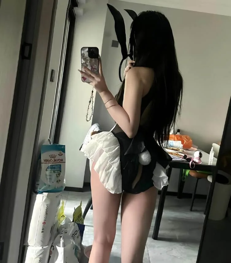 小婧咕噜 抖音 岛遇最新写真照片及视频资源合集[每日更新]