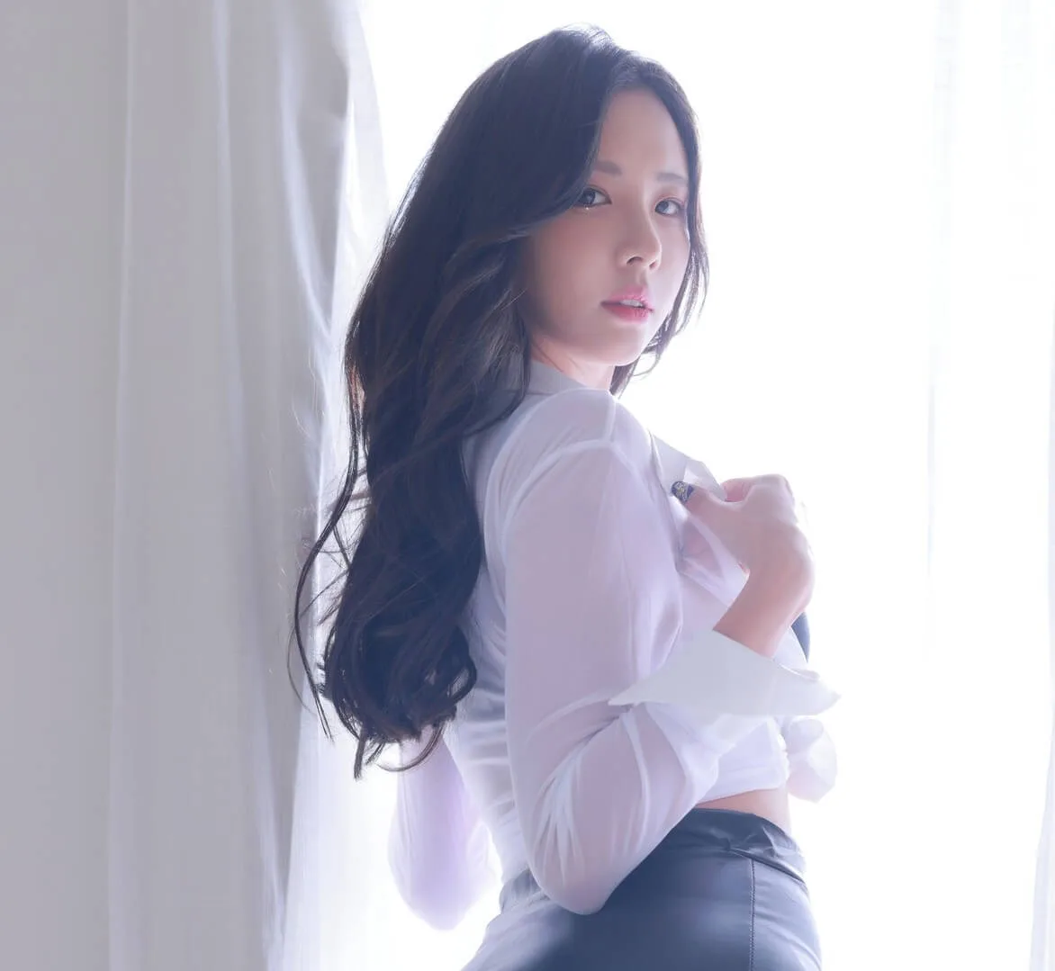 Habin（하빈）个人资料｜写真风格解析与37套作品目录（韩系性感写真模特）