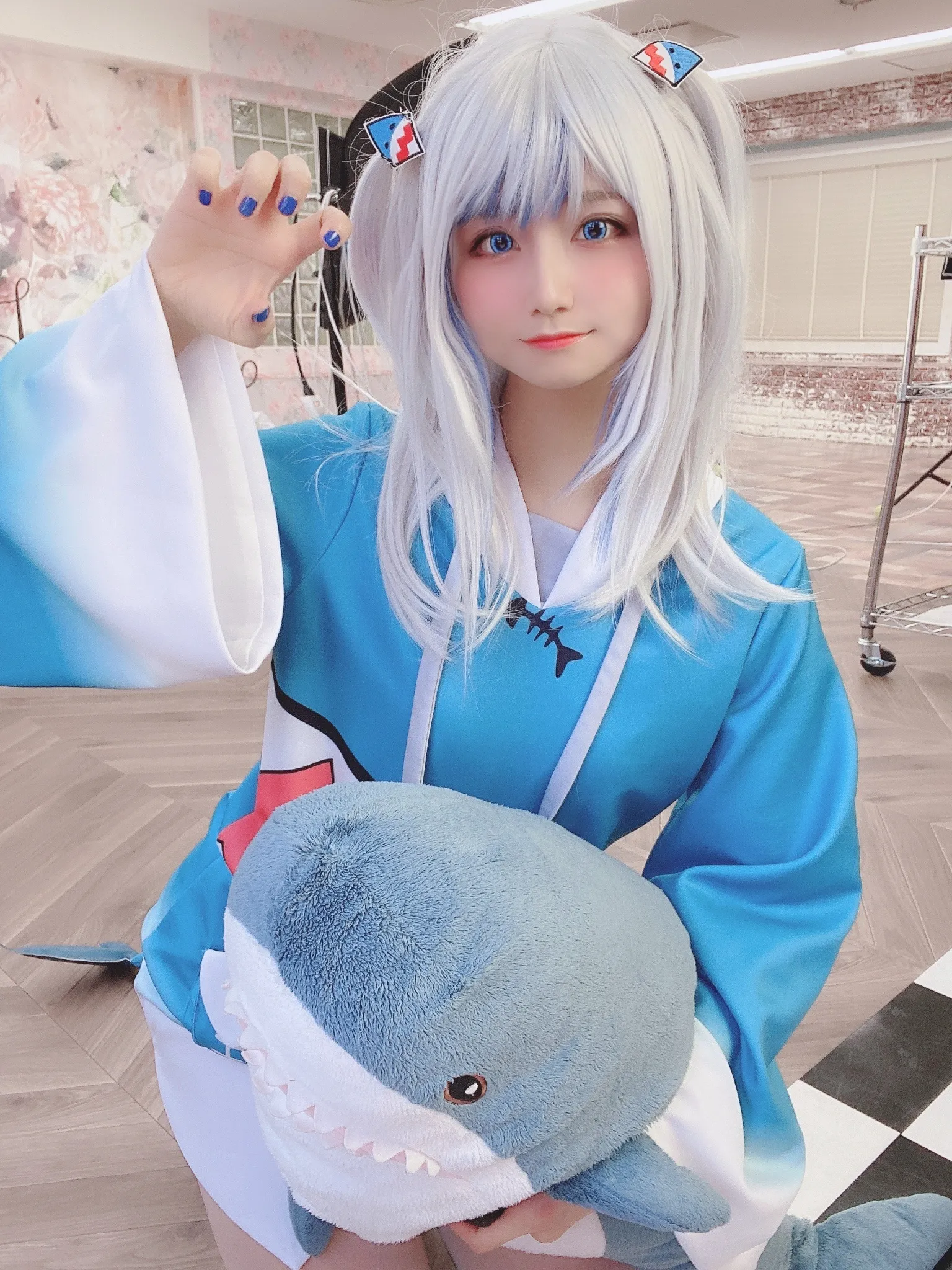 coser 柳丸 个人简介｜日本高完成度 Cosplay 写真风格解析