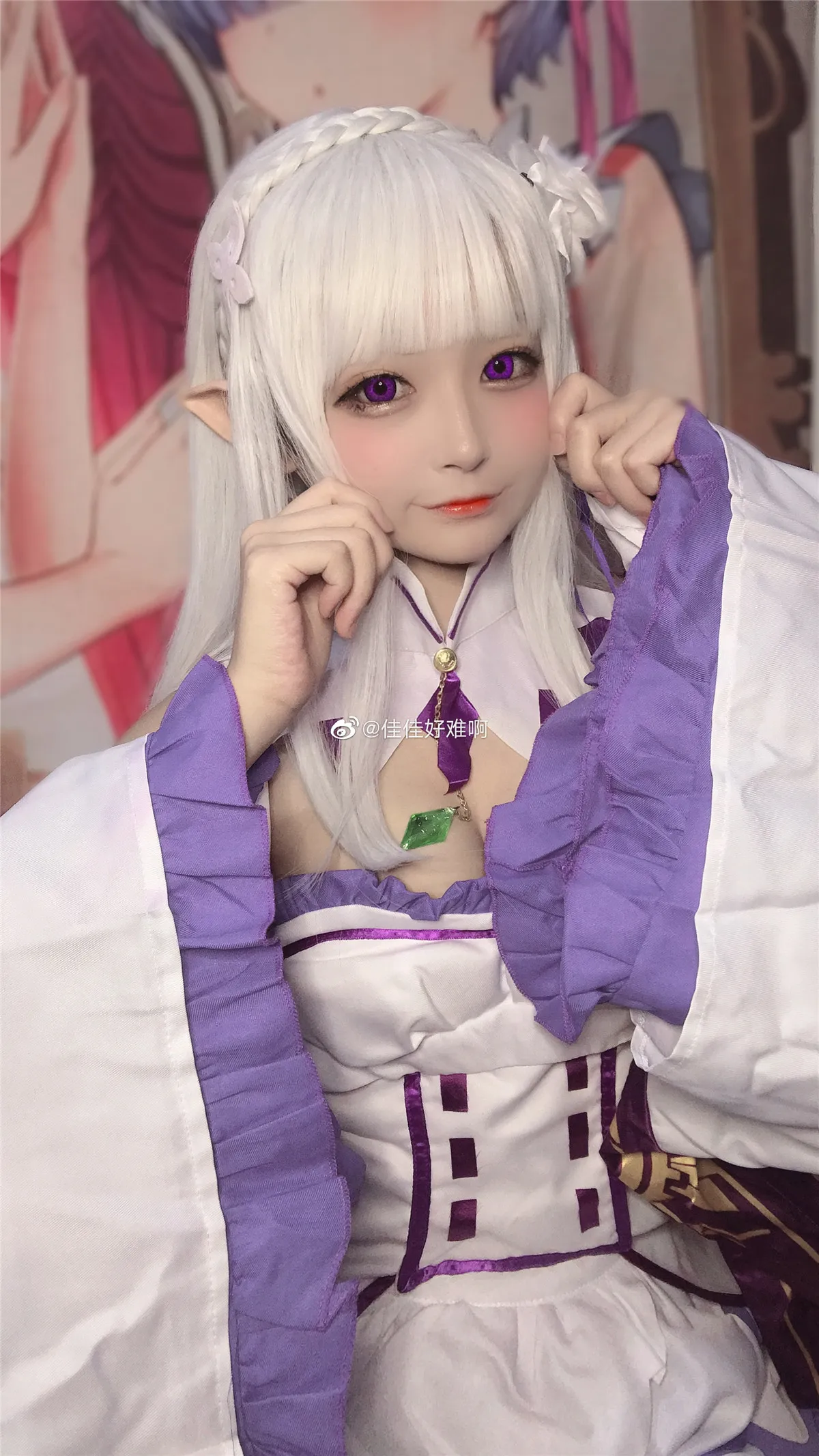 佳佳好难啊个人简介及Cosplay作品风格解析