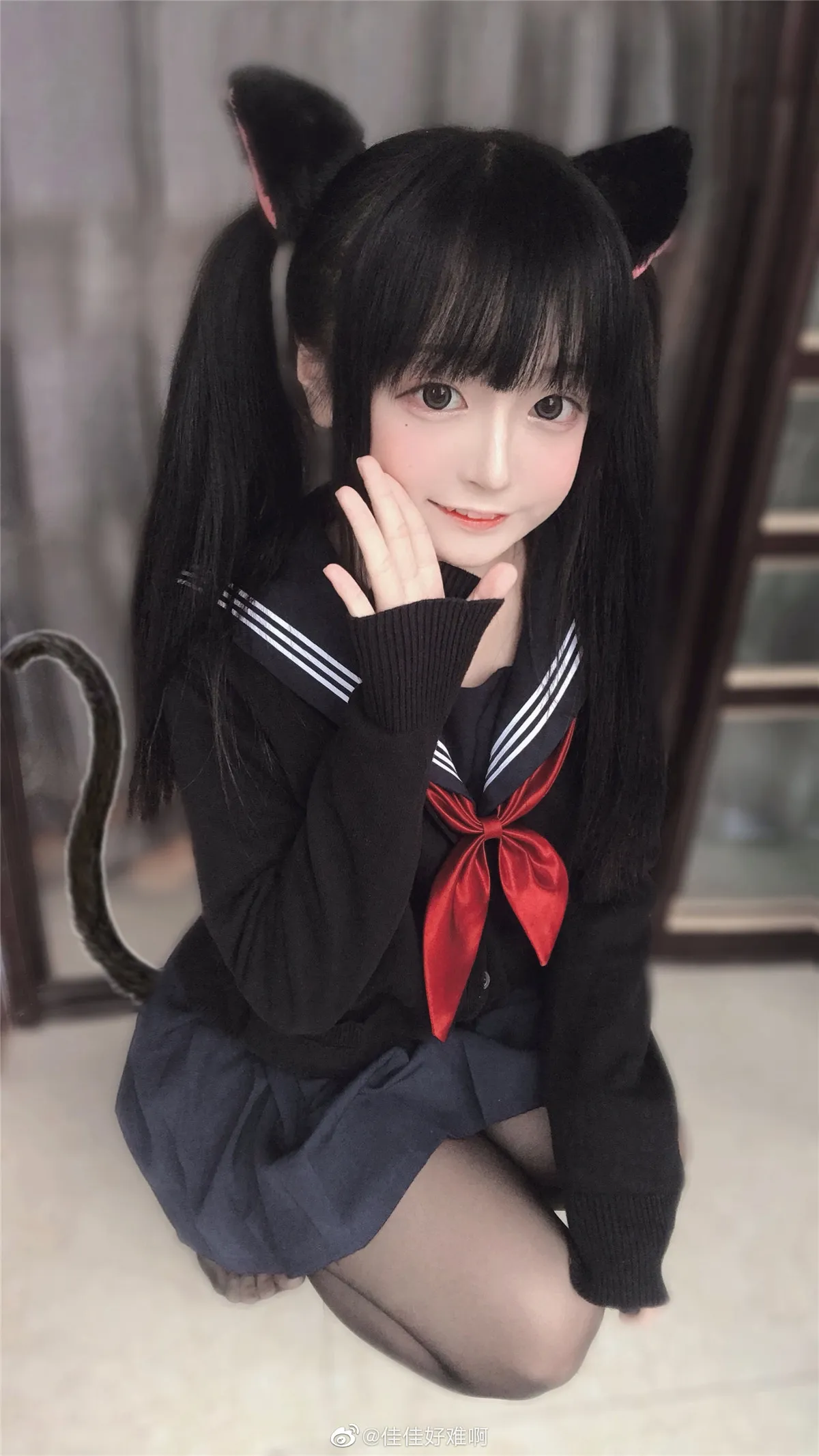 佳佳好难啊个人简介及Cosplay作品风格解析