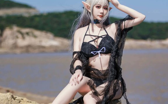 阿雪雪 cos 知更鸟官网最新写真图包全集
